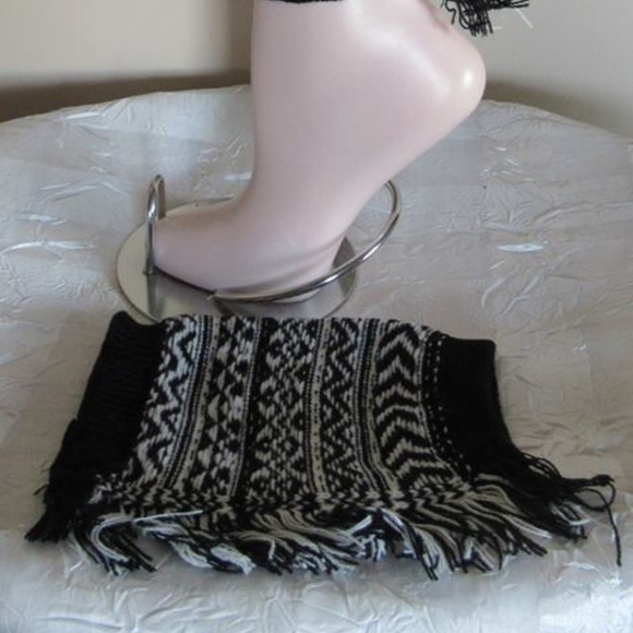 Short Leg Warmer Fring Wear over boots to decorate - Picture 1 of 4